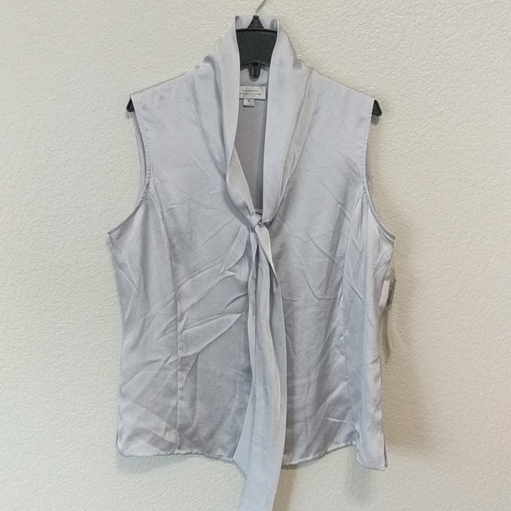 NWT Tahari Silver Top
